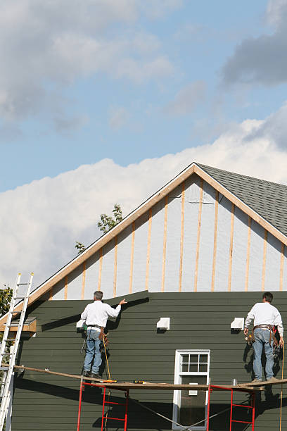 How To Choose The Right Materials for Your Siding Installation in 'Dresden, TN